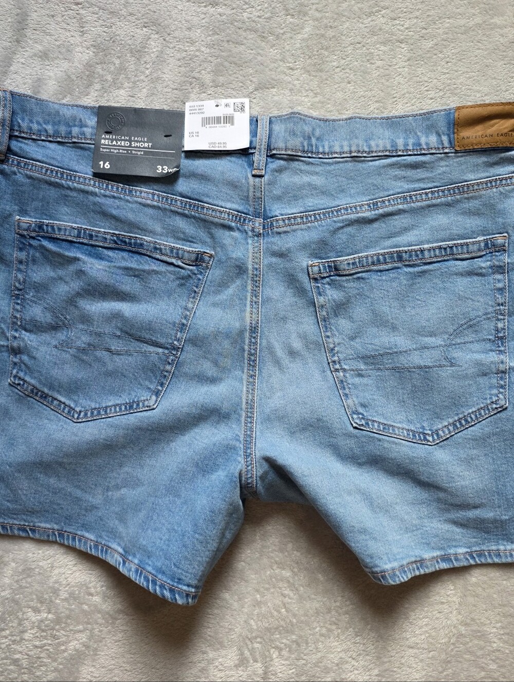American Eagle Outfitters Relaxed Short Jeans in Light Blue Denim